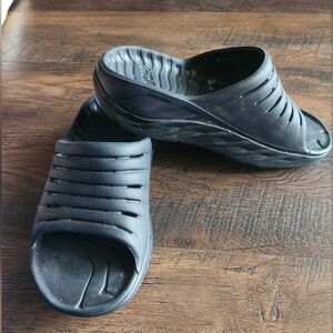 Hoka ONE ONE Ora Recovery Slide Mens 7/ Womens 9